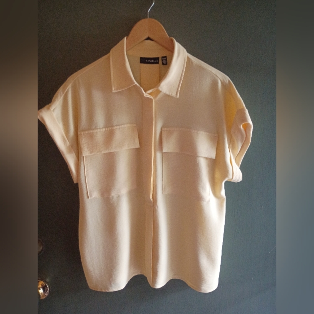 RAFAELLA Top NWOT